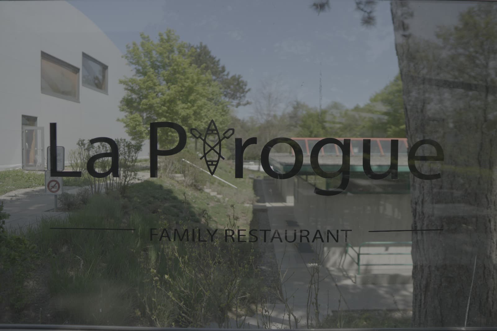 La Pirogue - Pregny-Chambésy